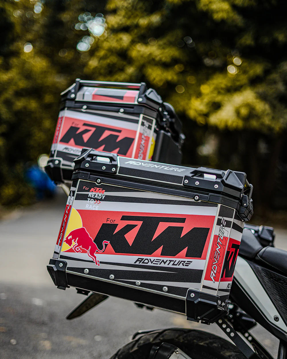 Premium Aluminum KTM Graphics Top Box & Panniers