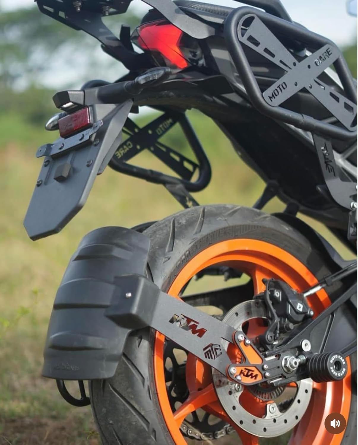 Rear Mudguard | Tyre Hugger | Mudguard | Splash Guard with 3MM Thickness Metal Clamp Only Suitable for KTM 200/250/390 KTM Adventure 250/390