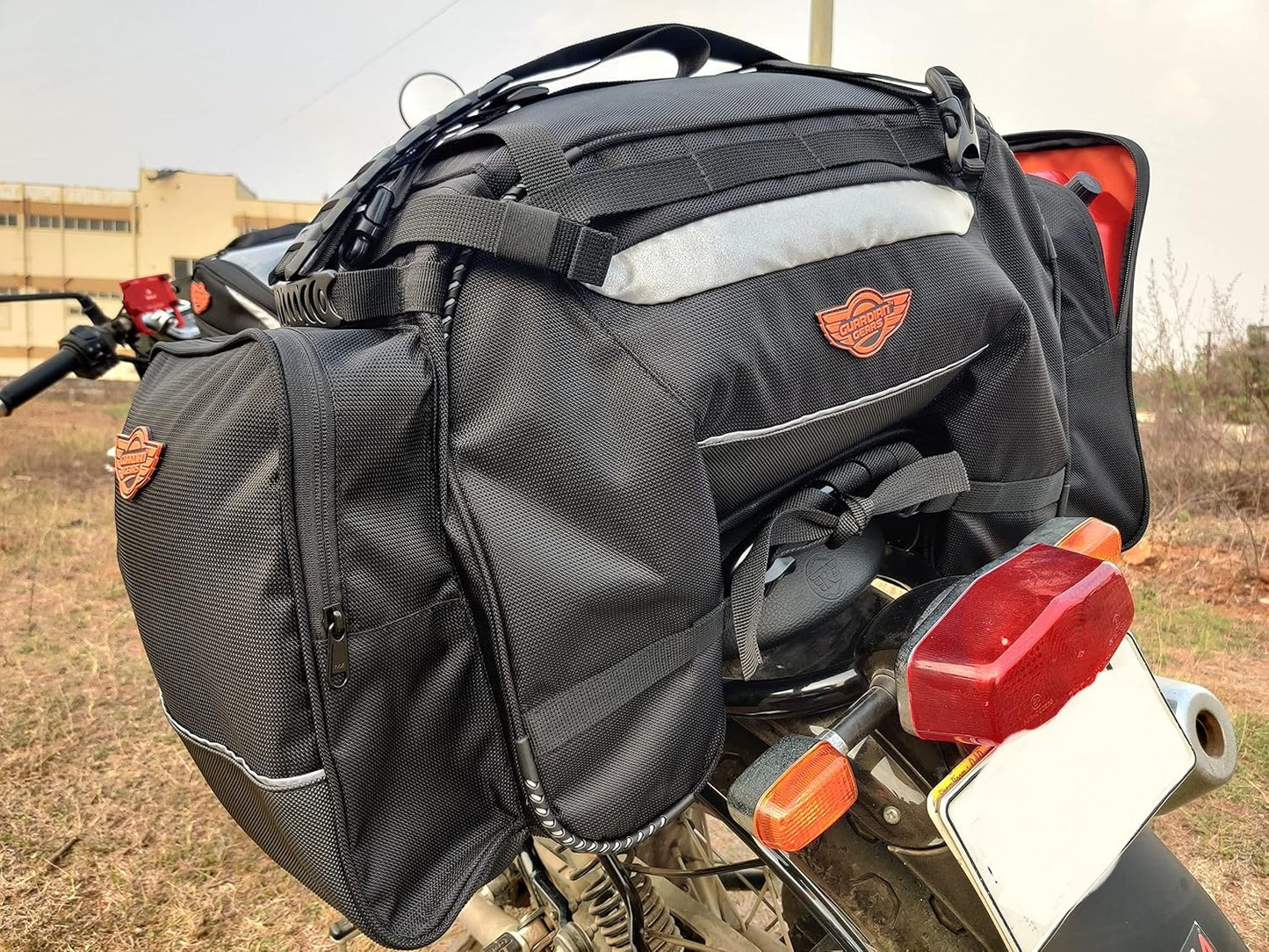 GUB GUARDIANGEARS Rhino 70L Tail Polyester Bag with Rain Cover for All Motorcycles from 100CC to 1000CC